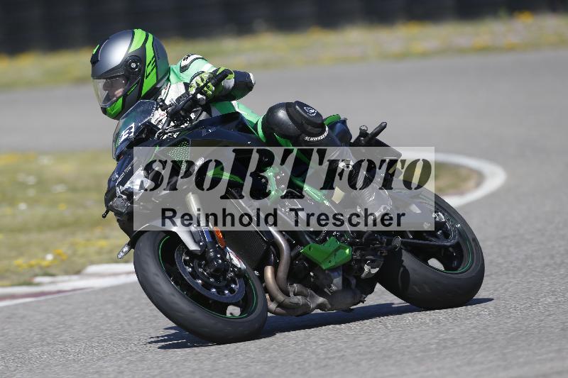 /05 07.04.2026 Cornu Master School ADR/Gruppe rot/23